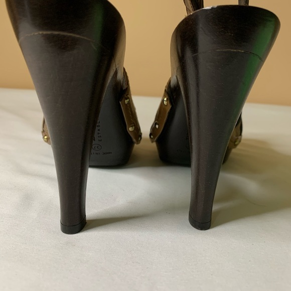 Burberry sling back open toe platform heels - Picture 6 of 6